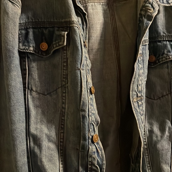 Vintage Jean Jacket - Picture 3 of 3